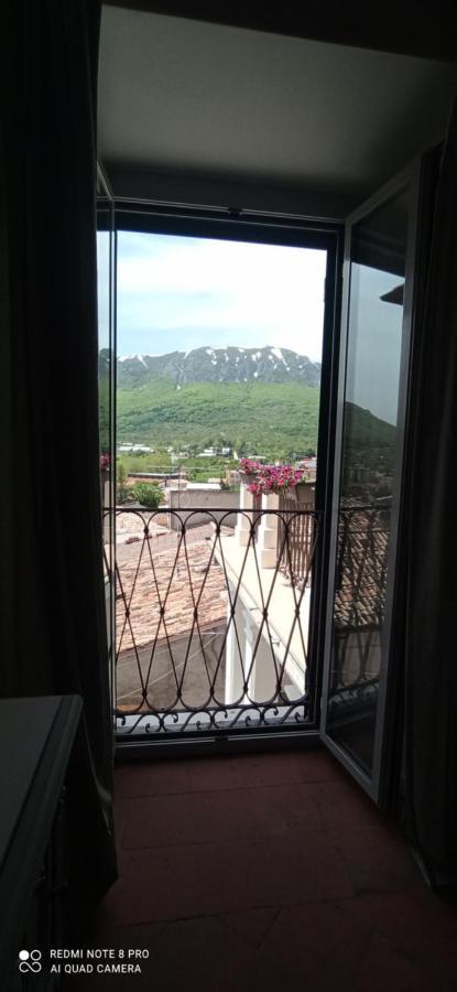 B&B Il Cardinale Rocca di Mezzo Exteriör bild