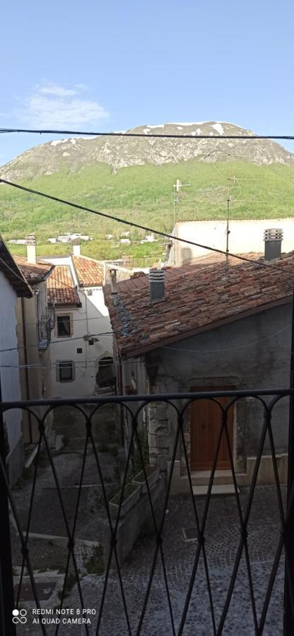 B&B Il Cardinale Rocca di Mezzo Exteriör bild